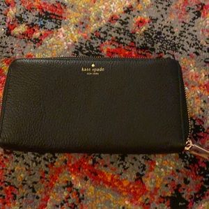 Kate Spade wallet ♠️